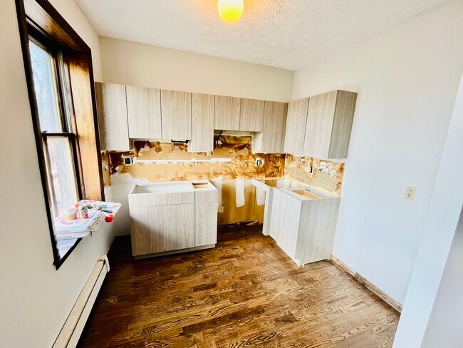 Photo - 46 Warren St Unit 2