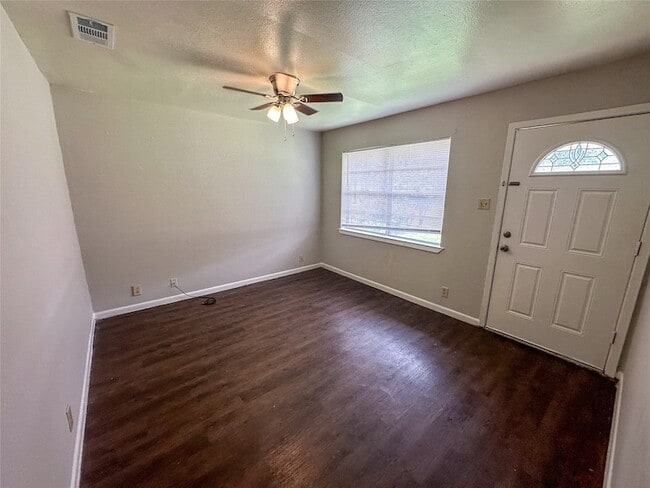 Photo - 103 S Burdette Ave