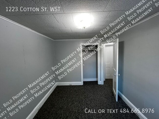 Photo - 1223 Cotton St