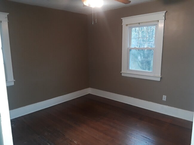 Dormitorio n.º 2 - 4563 S 1st St