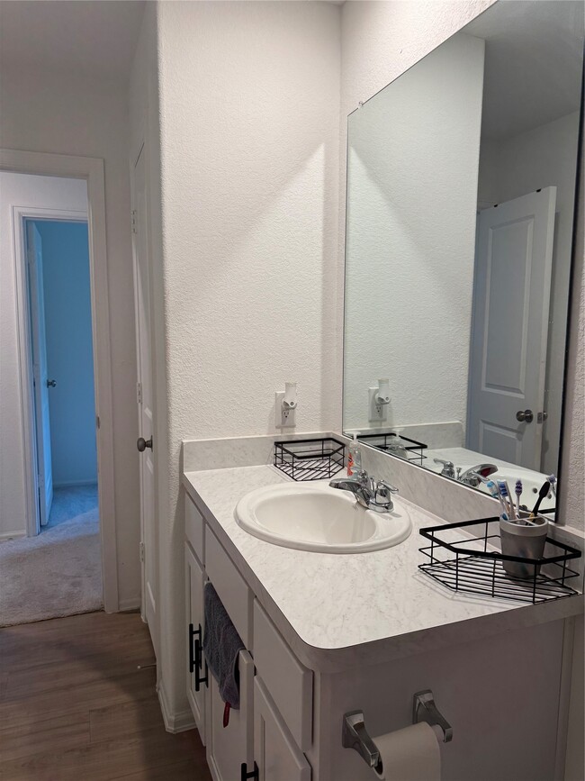 Building Photo - 18626 Rosehill Pr Dr