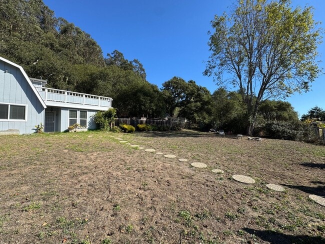 Photo - Country Living just minutes from Town