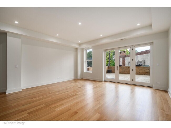 Photo - 2216 N Lincoln Ave