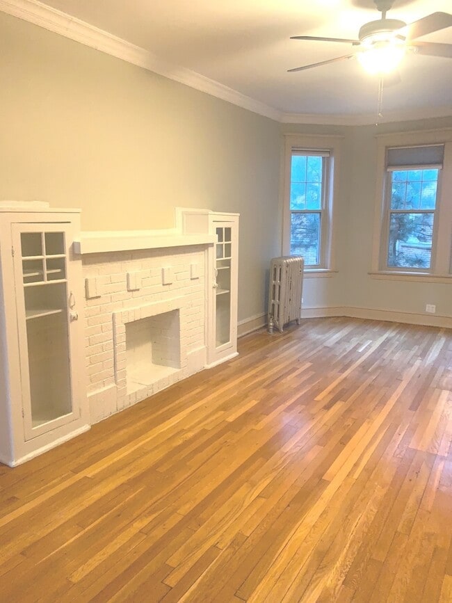 Photo - 836 W Sunnyside Ave Unit 1S