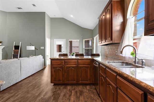 Photo - 5321 Thornbush Dr