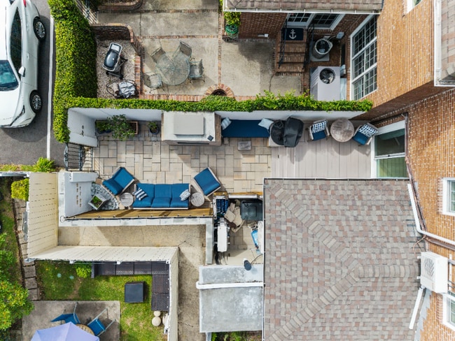 Photo - 78 Legare St