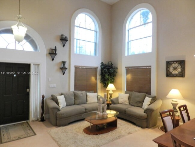 Photo - 210 La Costa Ct