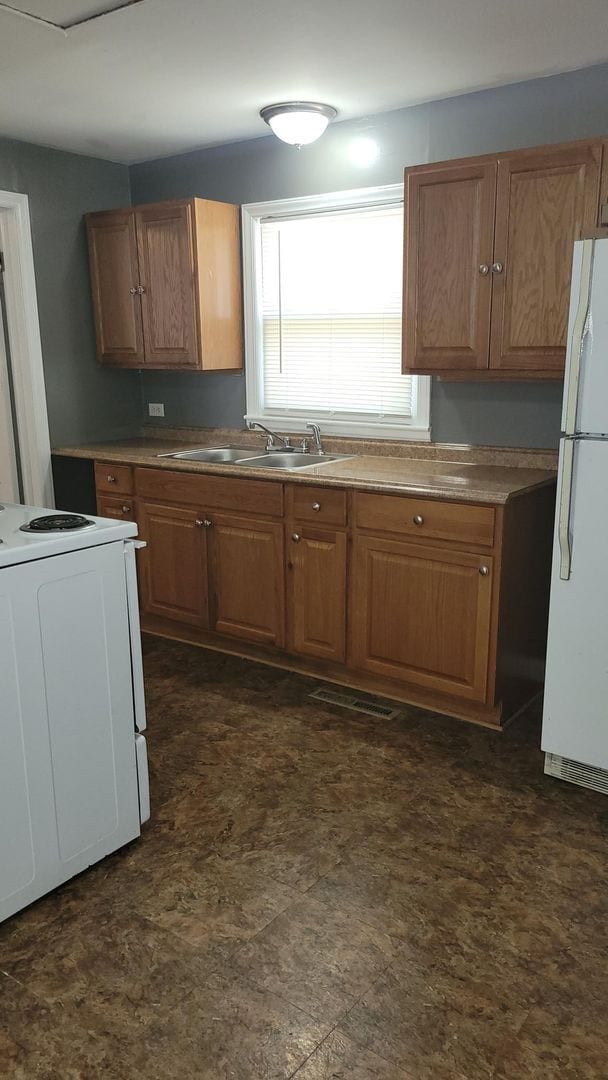 Photo - 111 W Lindburg St Unit 111 W Lindburg Apt C