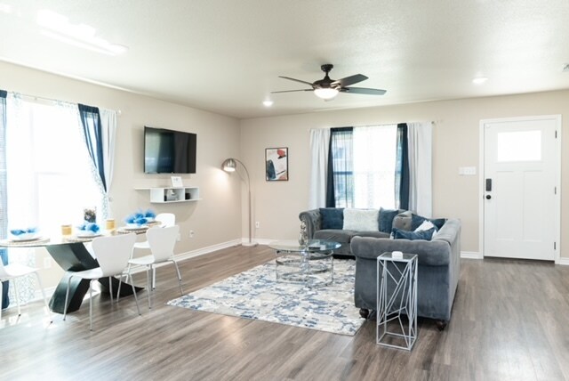 Photo - 1633 Pima Trl