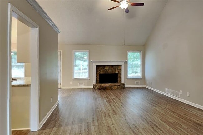 Photo - 405 Etowah Valley Way