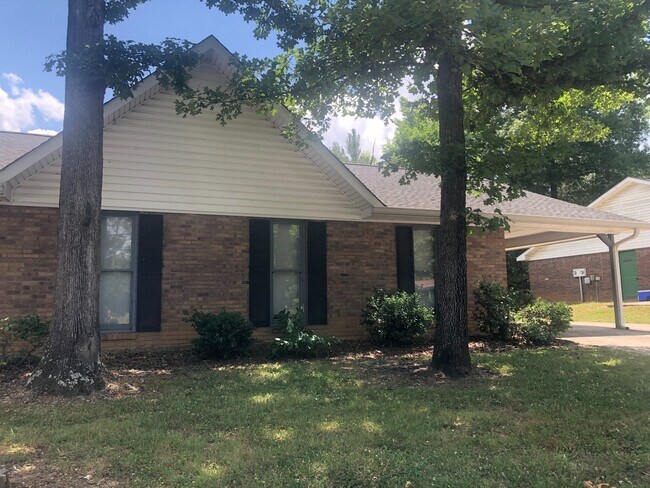 Photo - 111 Williamson St Unit B