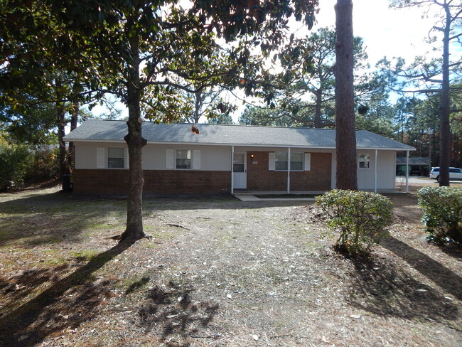 3 bed/1.5 bath home in Hoggard school dist... - 3 bed/1.5 bath home in Hoggard school dist...