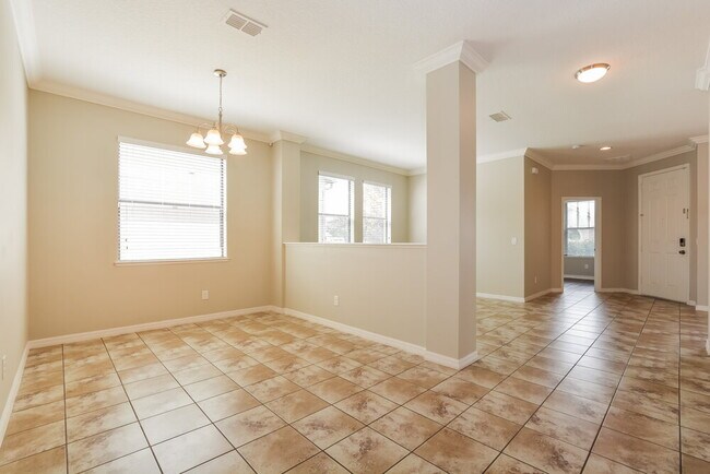 Photo - 974 Costa Mesa Ln