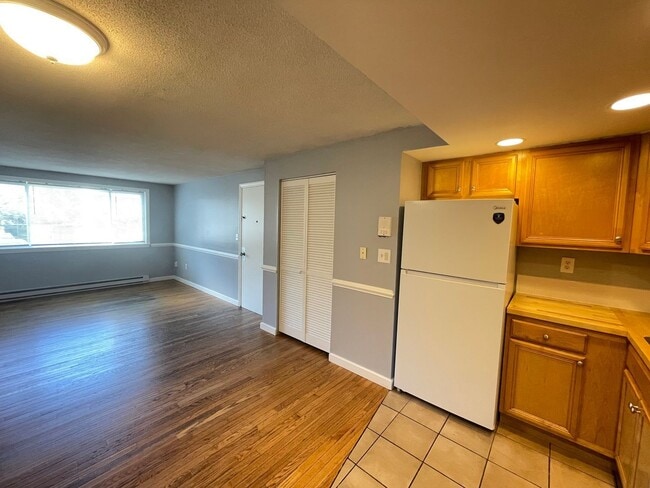181 Loudon Rd Unit 106