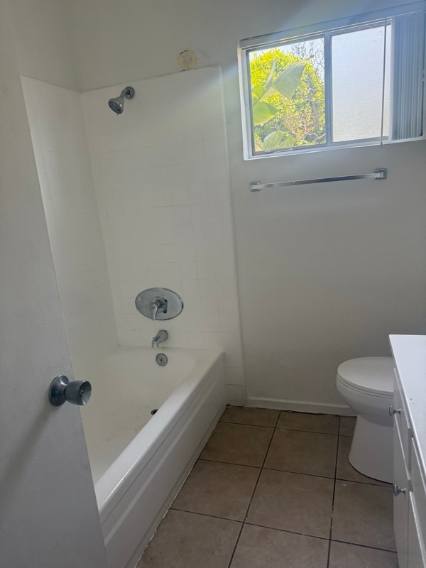 Photo - 21001 Bryant St