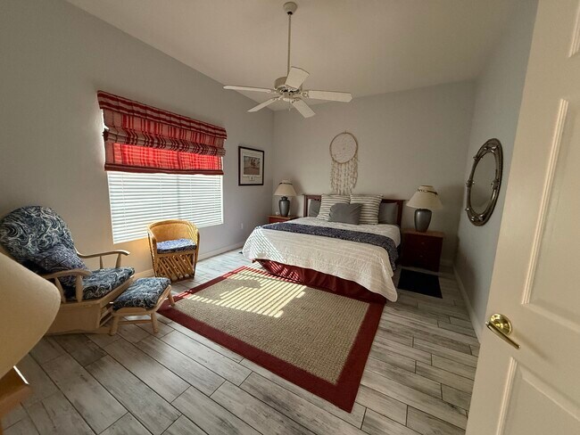 Bedroom with king size bed - 1952 W Demetrie Loop