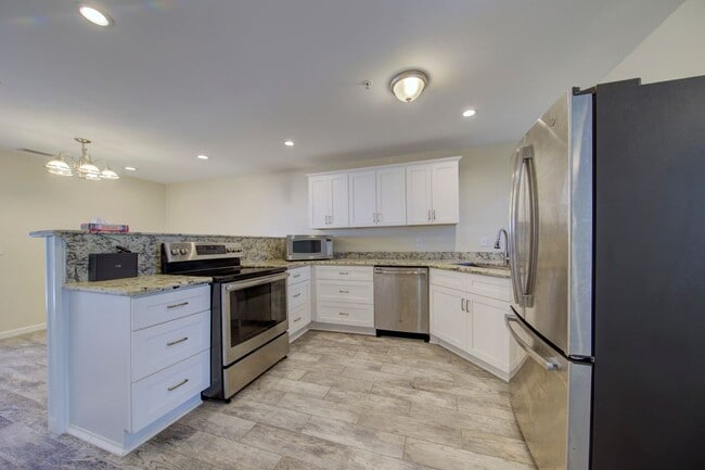 Building Photo - 2502 US-98 Rental