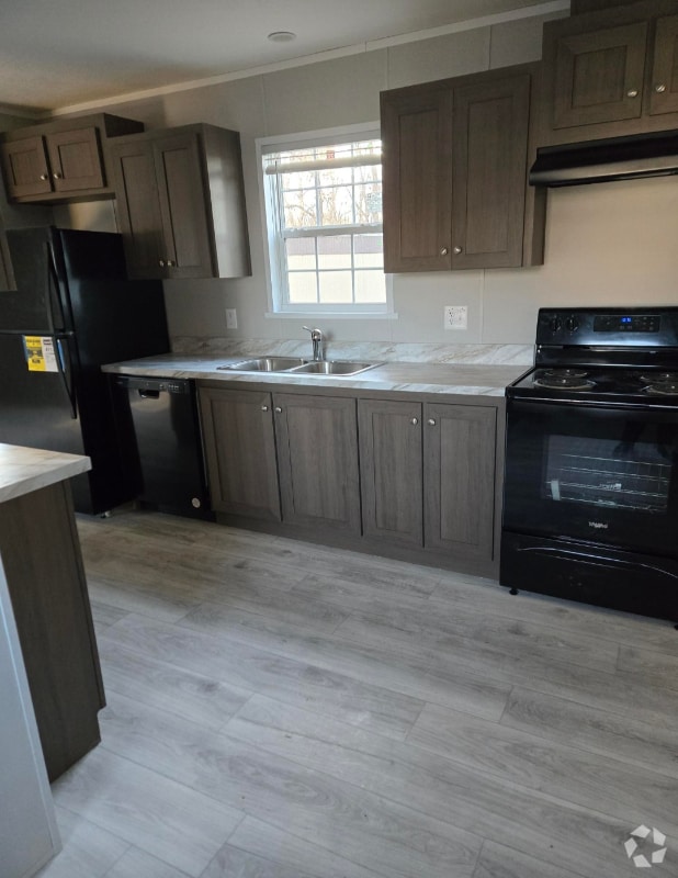 Building Photo - 3712 Clarks River Rd Rental