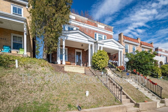 Photo - 1230 Wallace St