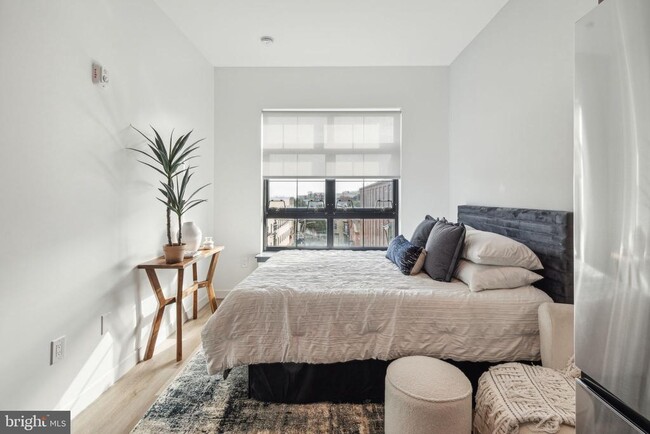 Building Photo - 1122 Frankford Ave Unit STUDIO - A3 Rental