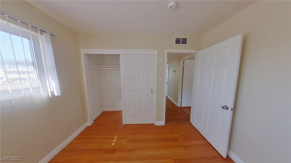 Photo - 512 North Cir