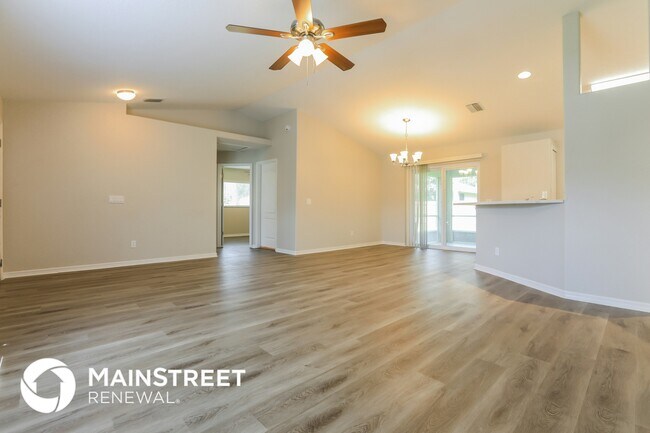 Photo - 2702 Nellie Ln