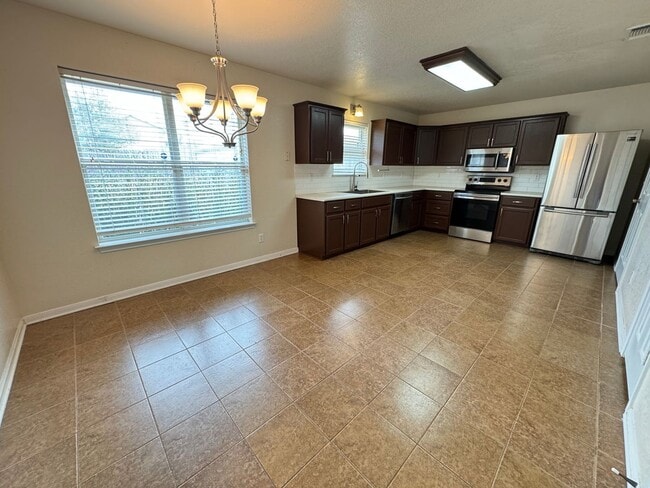 Photo - 3610 Fox Glove Ln