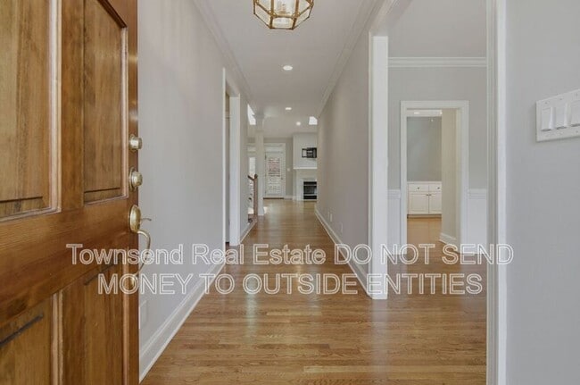 Photo - 200 Litchfield Pl