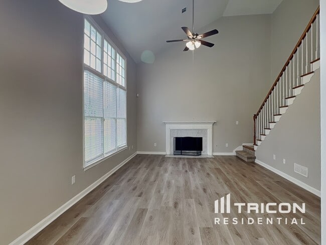 Photo - 5025 Cascade Overlook SW