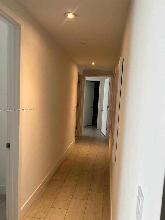 Photo - 4010 S Ocean Dr Unit R2004