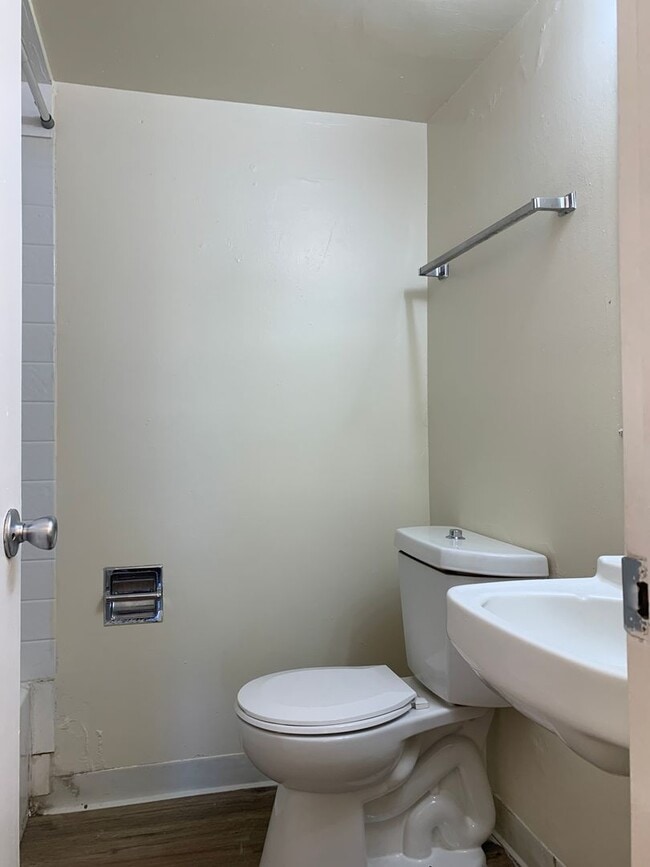 The Lanai Apartments