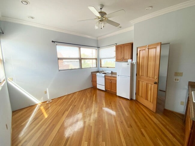 Photo - 1bd/1ba Apartment with San Diego Bay Views Unit B