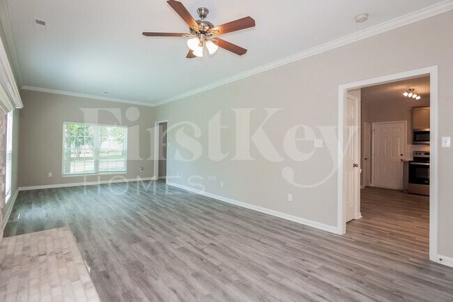 Photo - 10712 Spruce Mountain Rd