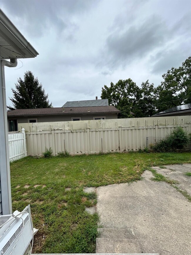 Photo - 408 S Huron St