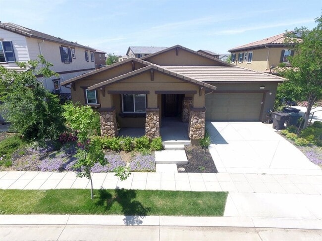 Building Photo - 691 N Oliveto Dr Rental