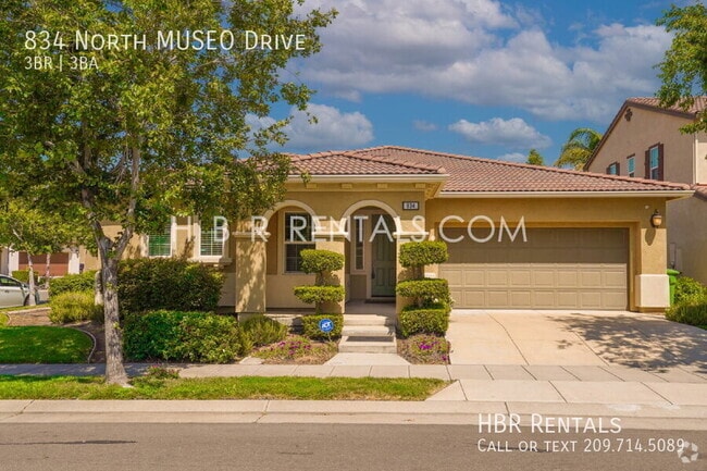 Building Photo - 834 N MUSEO Dr Rental