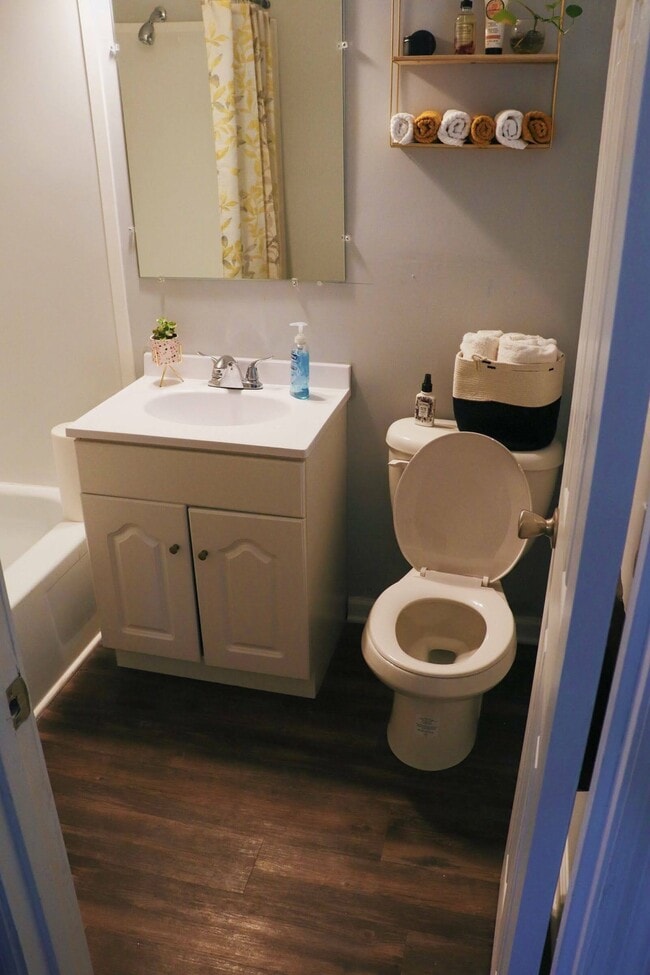 126654EB-16EB-4E2D-885D-07EE281FA890 - North Corner Pointe