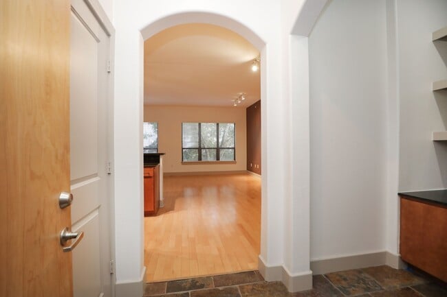 Photo - 1901 Post Oak Blvd Unit 2109