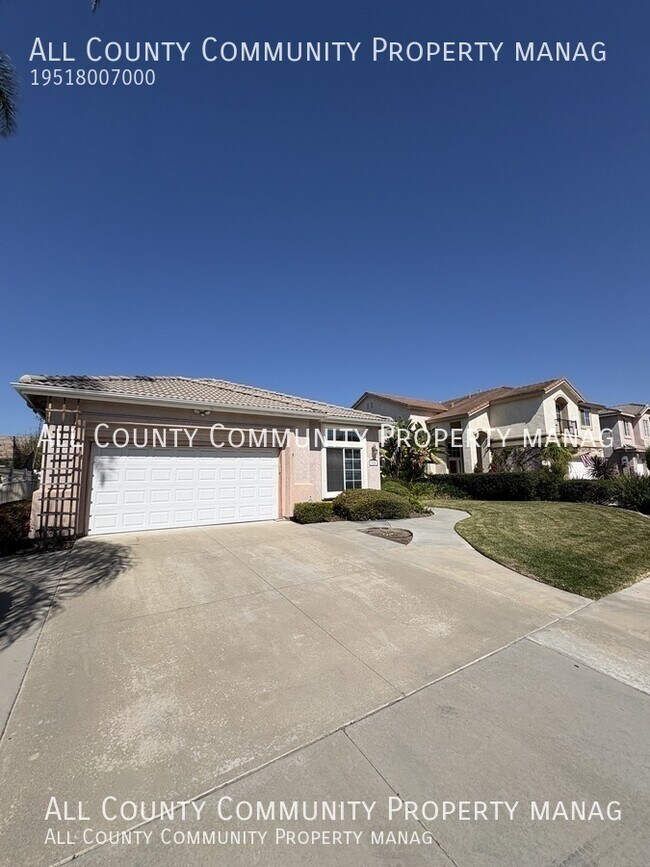 Photo - 39862 De Vendome Ct