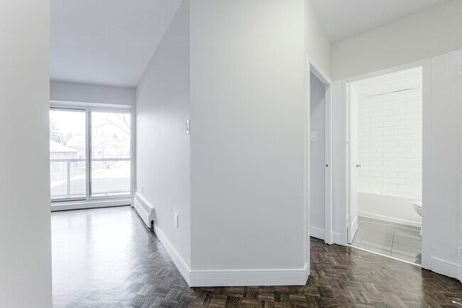 Photo - 245 Lakeshore Drive