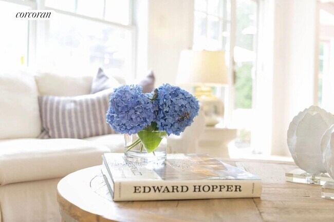 Photo - 18 Country Ln