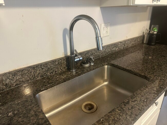 Photo - 308 Sherman St