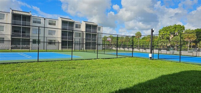 Photo - 14170 SW 84th St Unit 402-F