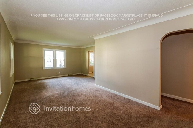 Photo - 3940 3rd St NE