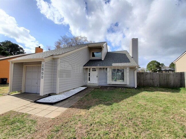 Building Photo - 1553 Beachview Dr