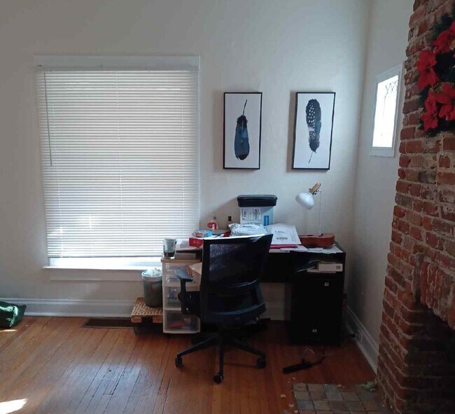 Photo - 233 S Franklin St