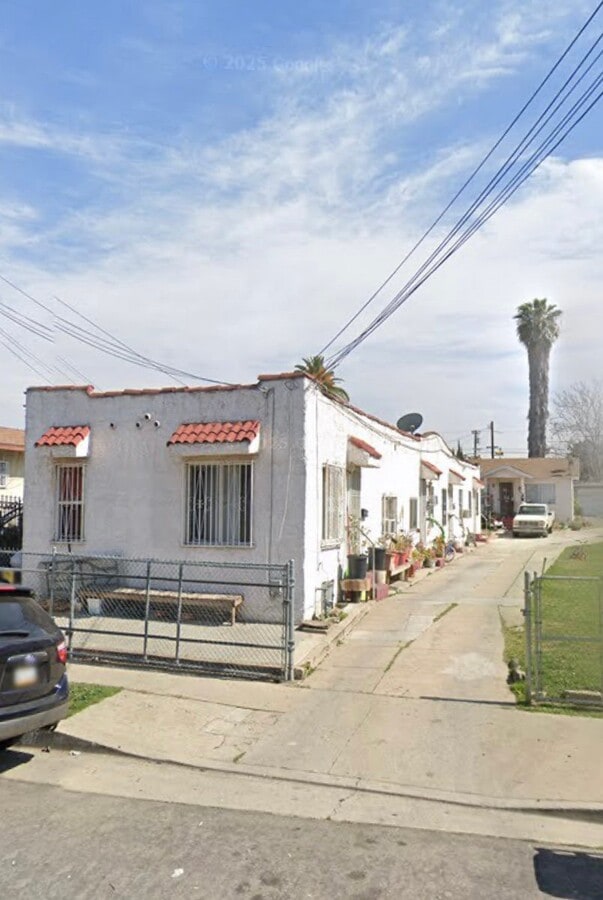 Photo - 706 S Burger Ave Unidad 706