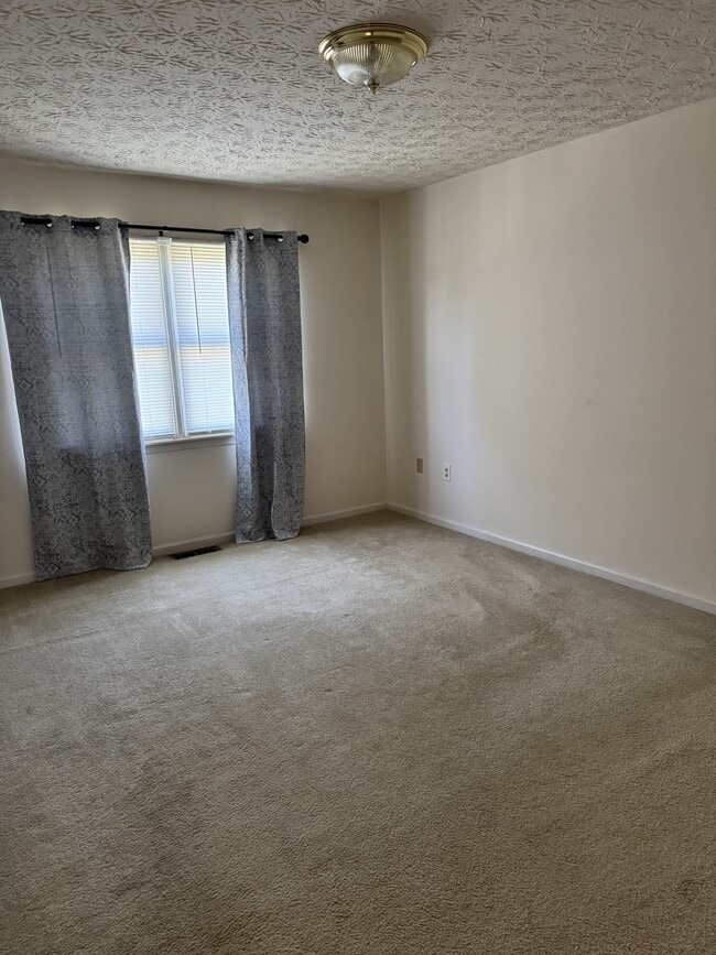 Photo - 1276 Konnarock Rd
