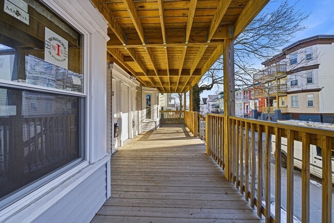 Photo - 10-12-12 Michigan Ave Unit 1