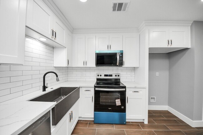 Photo - 10250 Bridgeland Ln